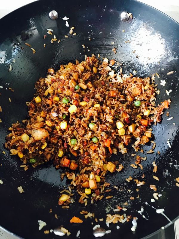 培根杏鲍菇酱油炒饭