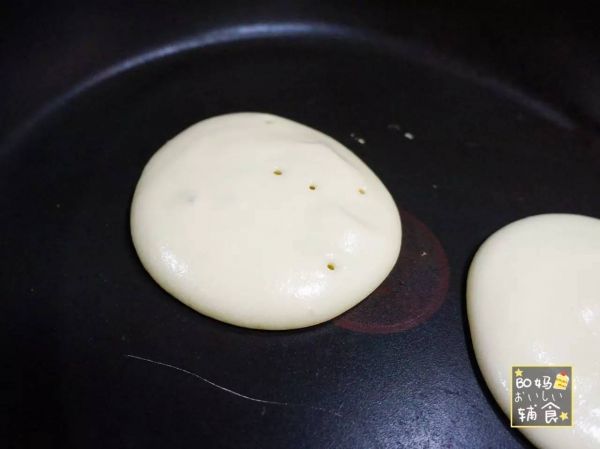 牛油果香蕉松饼