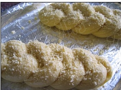 鲜奶油辫子面包