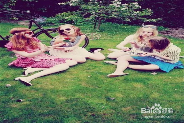 拍照攻略-50大闺蜜拍照姿势,学来刷爆你朋友圈