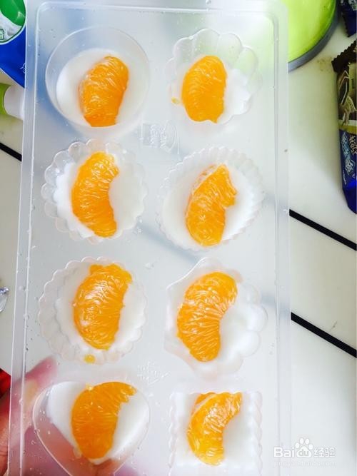 <b>橘子酸奶冻的做法</b>