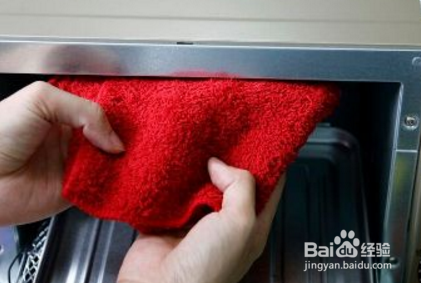 烤箱如何清洁保养？