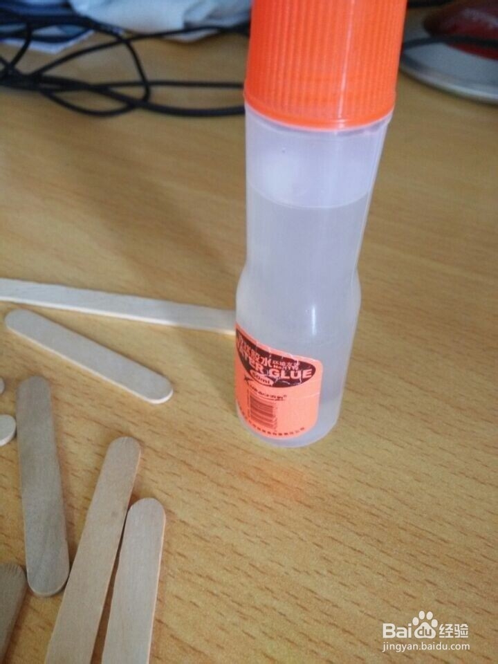 如何用雪糕棍做相框