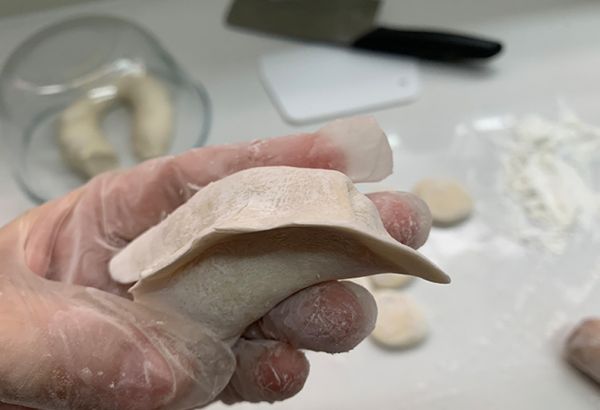 玉米猪肉生煎饺