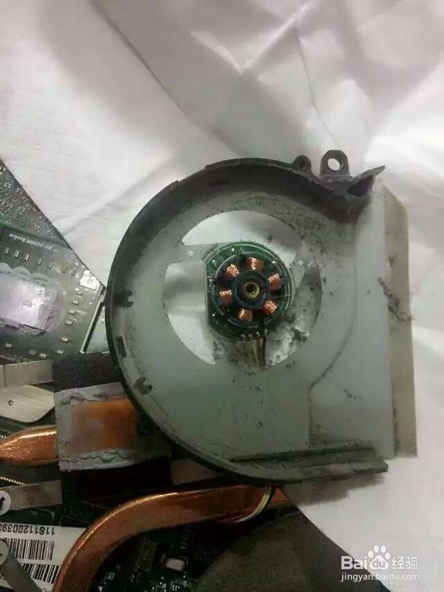 菜鸟如何电脑拆机清灰