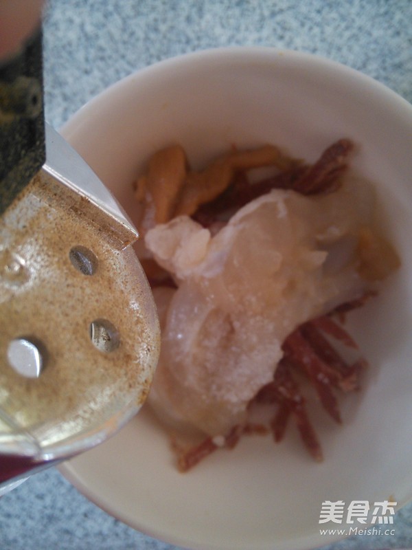 鱼肉酿橙子的做法