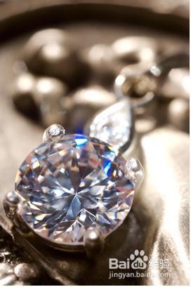 七夕五招教你鉴别钻石真假