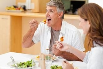 有哪些吃饭习惯是不好的?