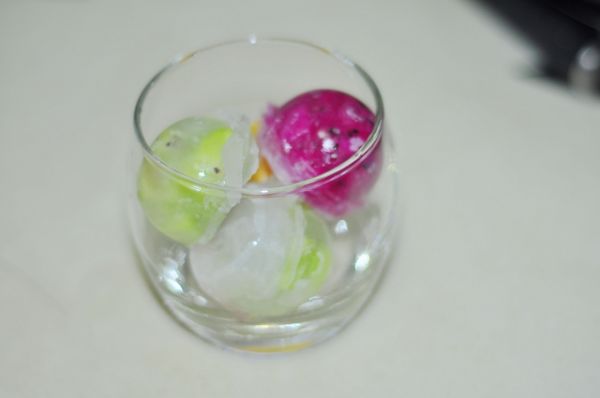 水果雪球气泡饮