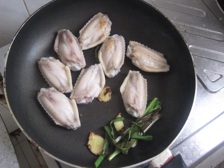 如何做出正宗的可乐鸡翅