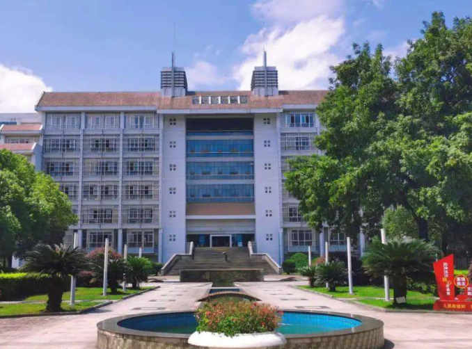 赣东学院怎么样