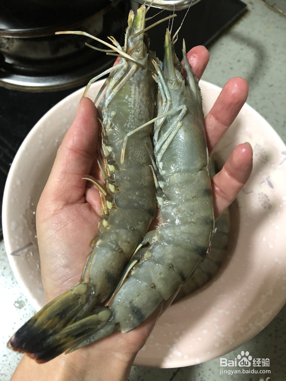 新手易做的黄油煎大虾
