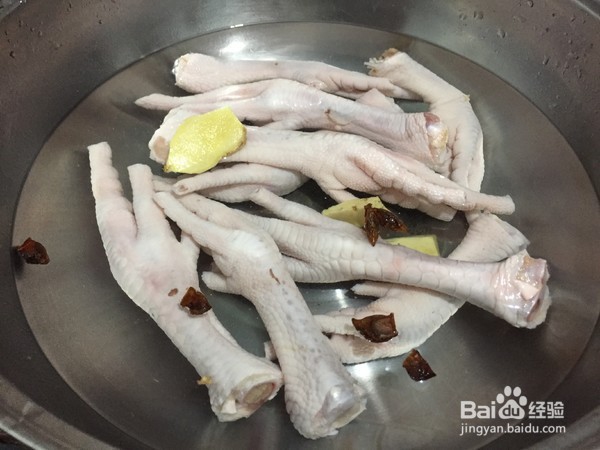 红烧鸡爪的做法