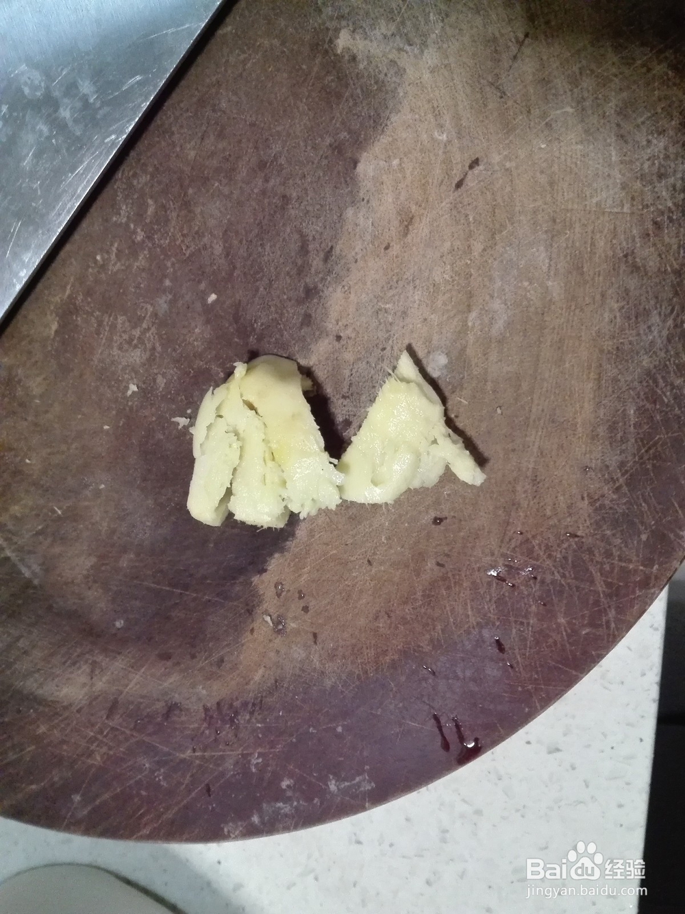 如何制作美味的牛奶炖花胶
