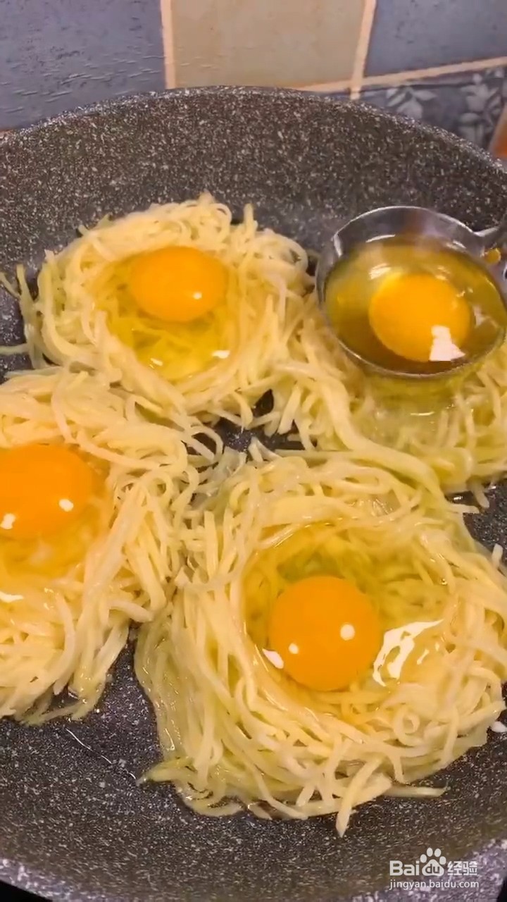 土豆丝鸡蛋饼如何自制才好吃？