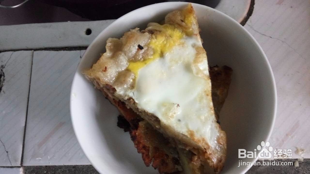 冻饺子化了改作肉饼，吃起来味道还不错