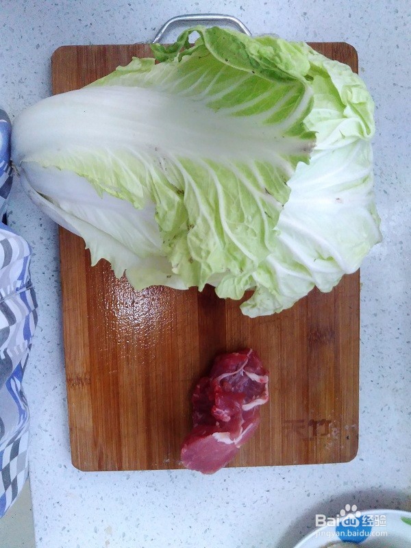 <b>白菜炒肉做法以及如何去除肉腥味</b>