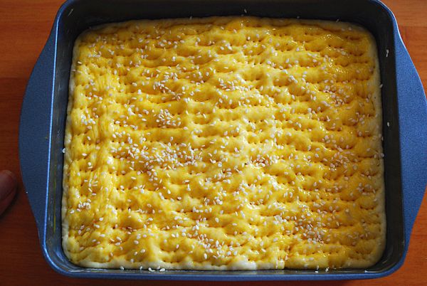 葱香肉松面包卷