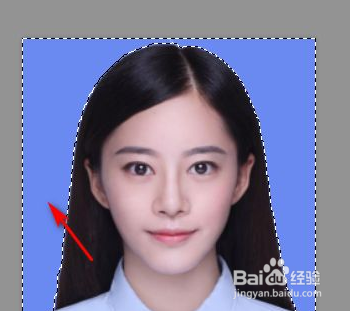 如何将照片底色变成蓝色