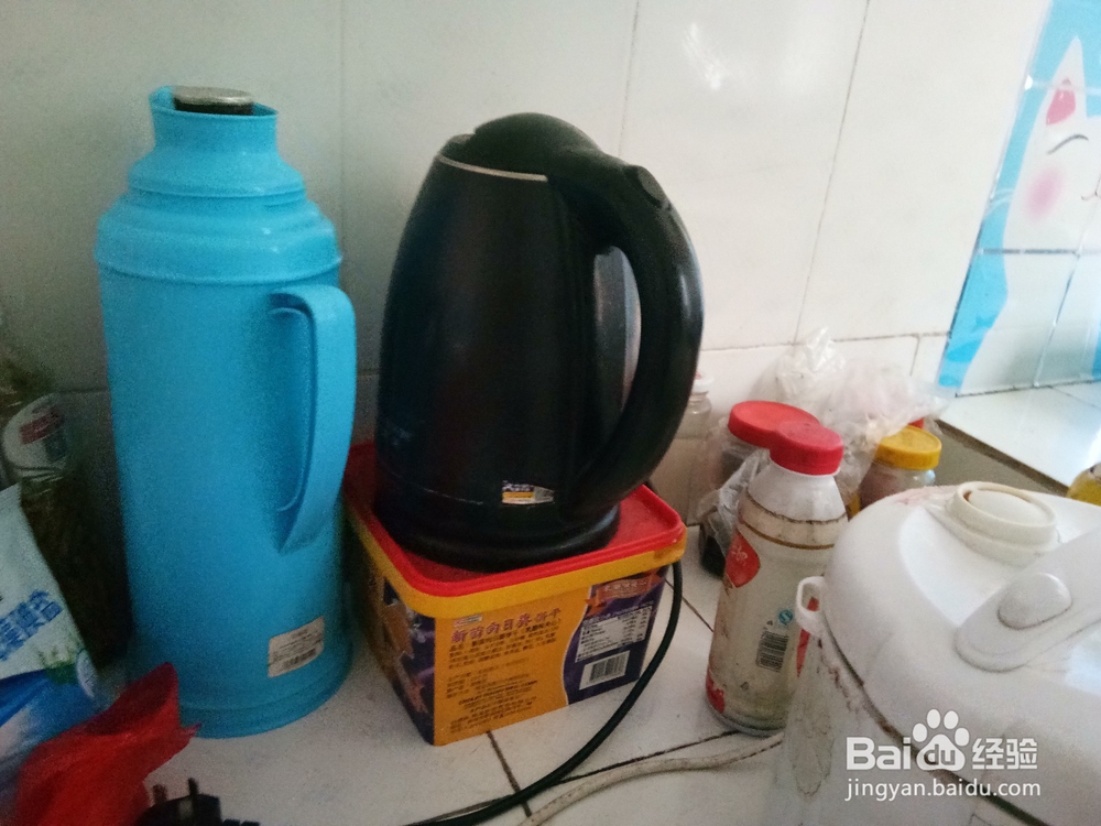 如何消灭家里的蟑螂