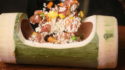 当地特色-竹筒饭-蒸出来的米饭口感才香