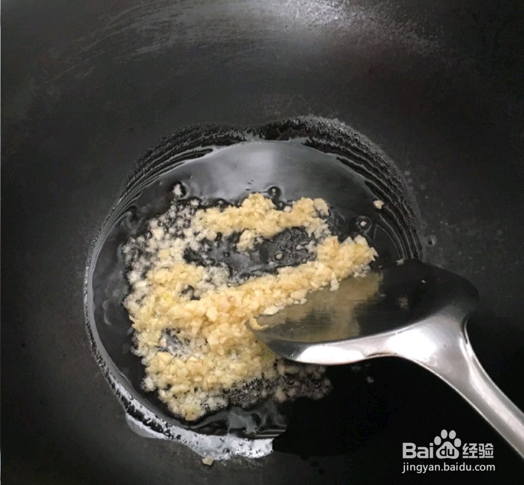 如何做出咖喱椰汁面包蟹？