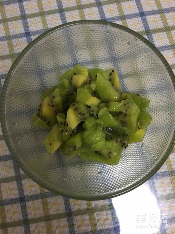 奇异果杯的做法