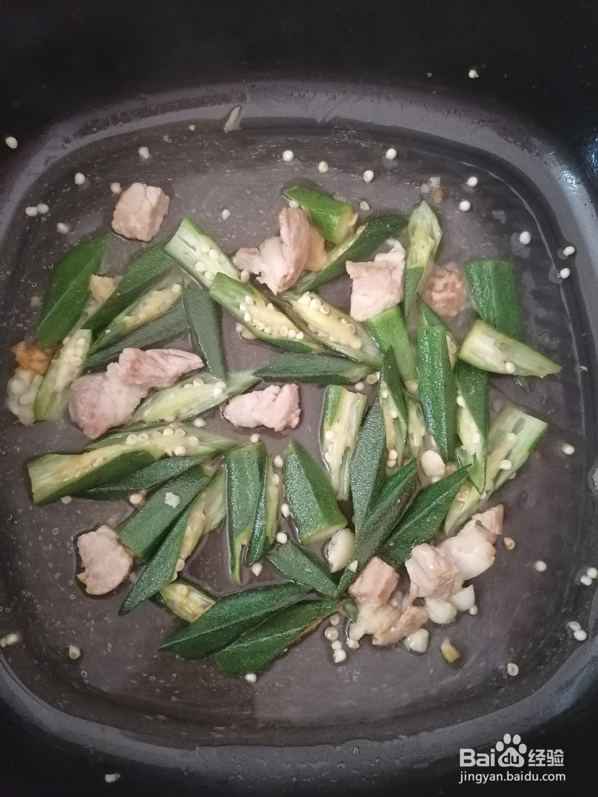 猪瘦肉快炒黄秋葵
