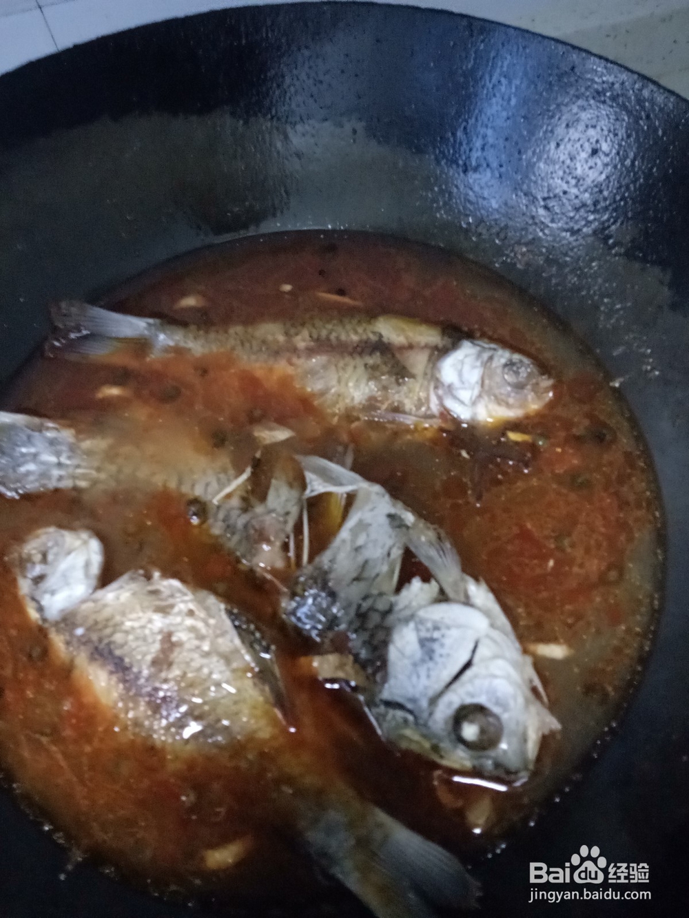 非常入味的家常干烧小鲫鱼做法