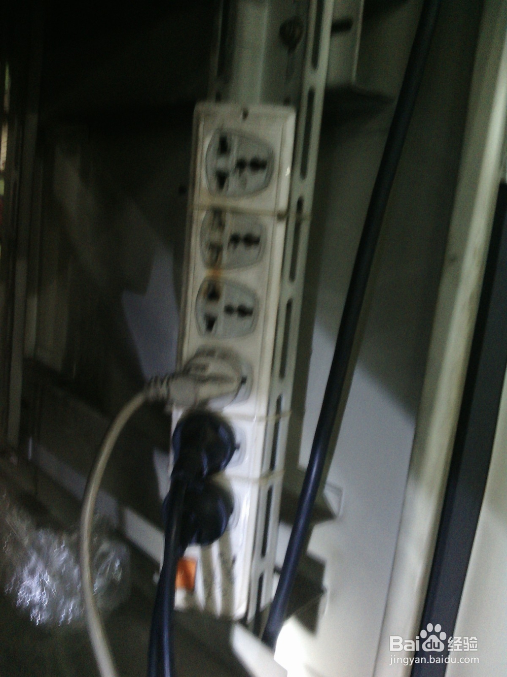 台式电脑黑屏的维修方法