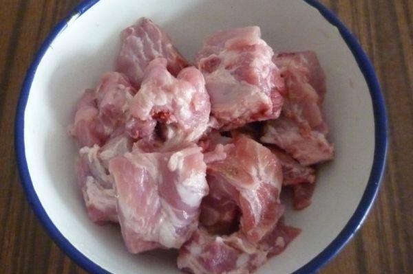 蒸着吃的腌笃鲜