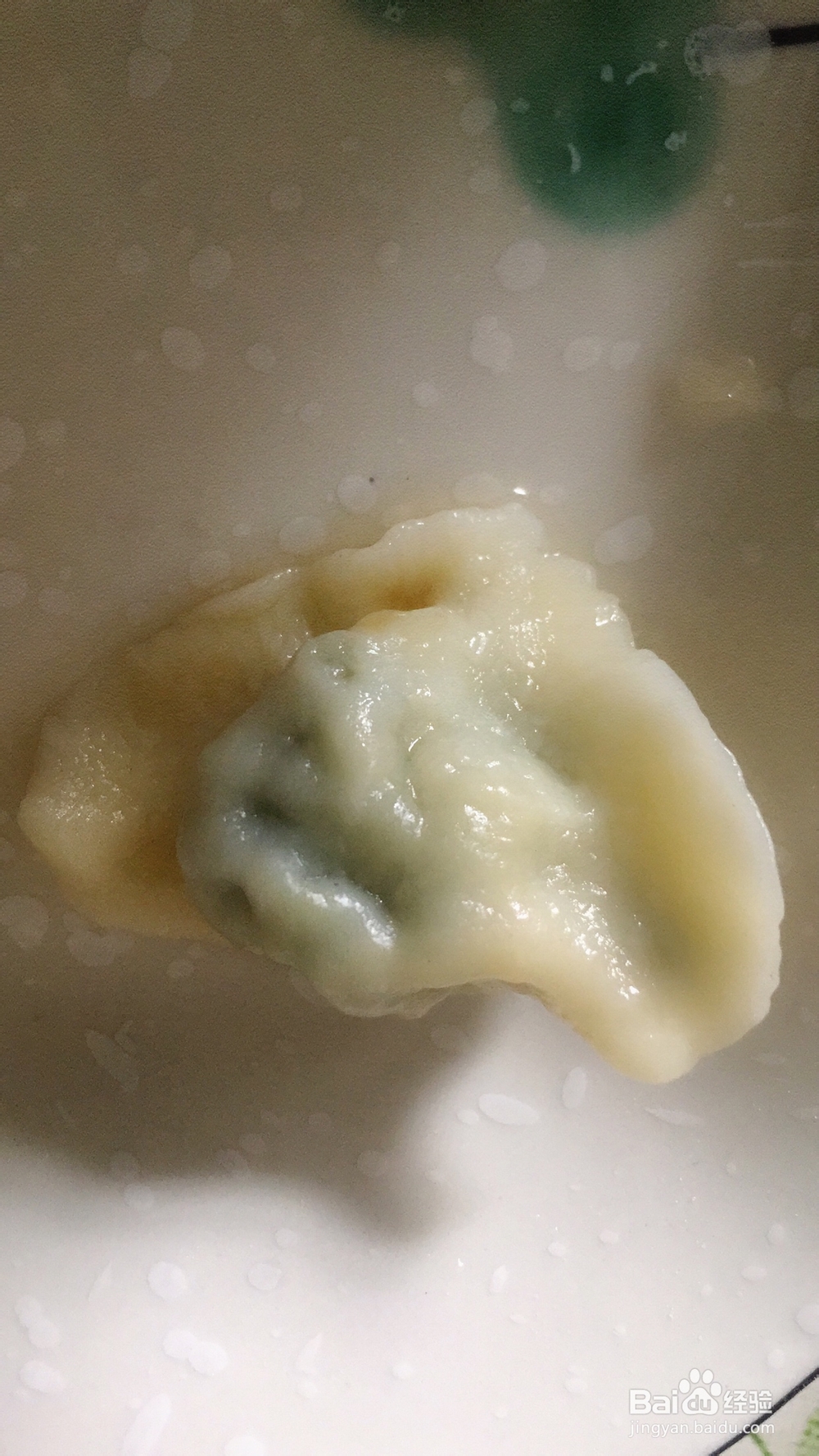 抢着吃的荠菜饺子