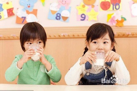 孩子快开学,家长应该帮助孩子制定什么计划?