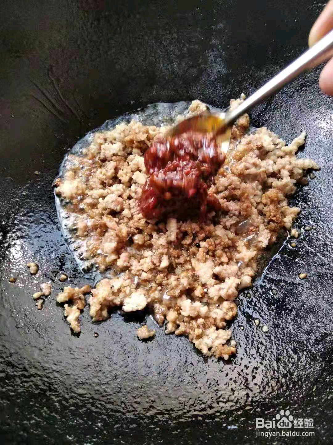 杂酱肉帽配手擀面条的做法