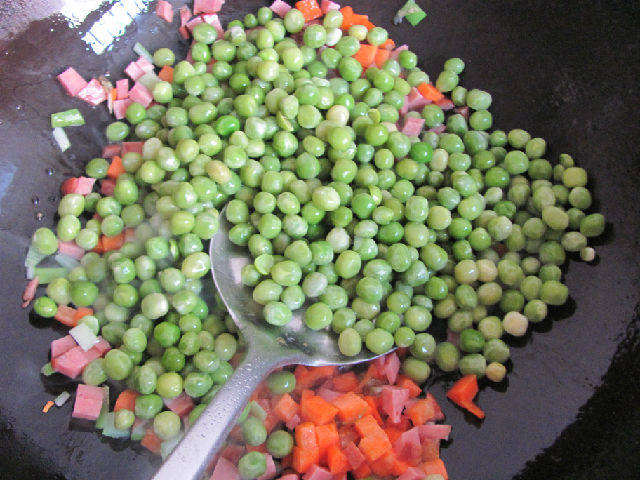 教你做火腿豌豆，好吃极了