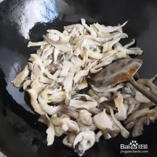 平菇炒奶白菜