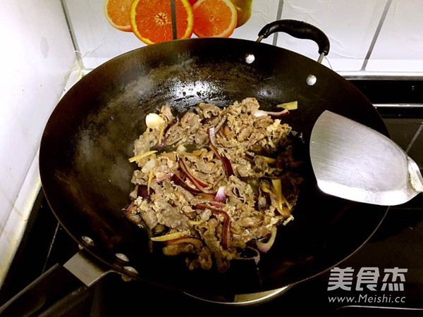 美味肥牛盖饭