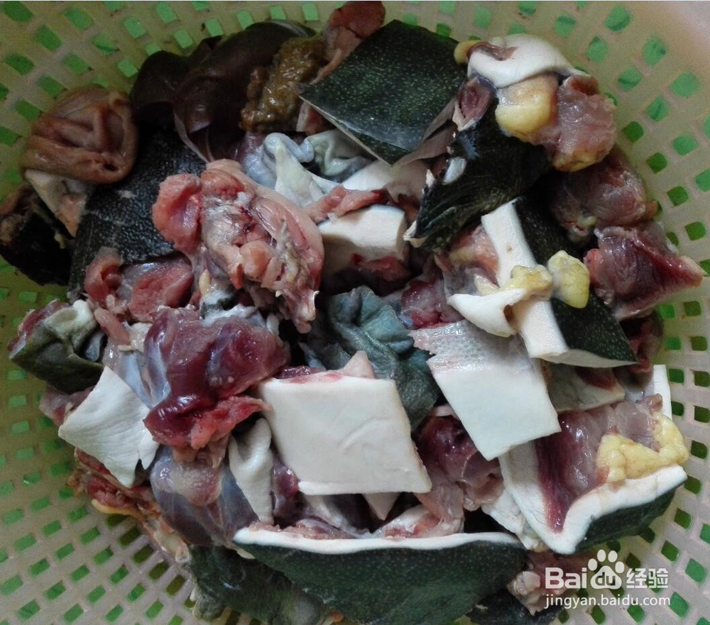 怎样制作五花肉烧甲鱼
