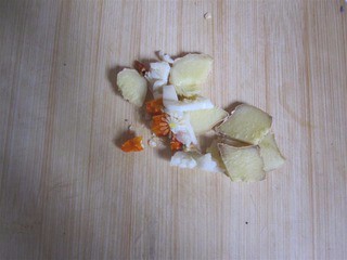 清凉一夏----------------凉拌木耳