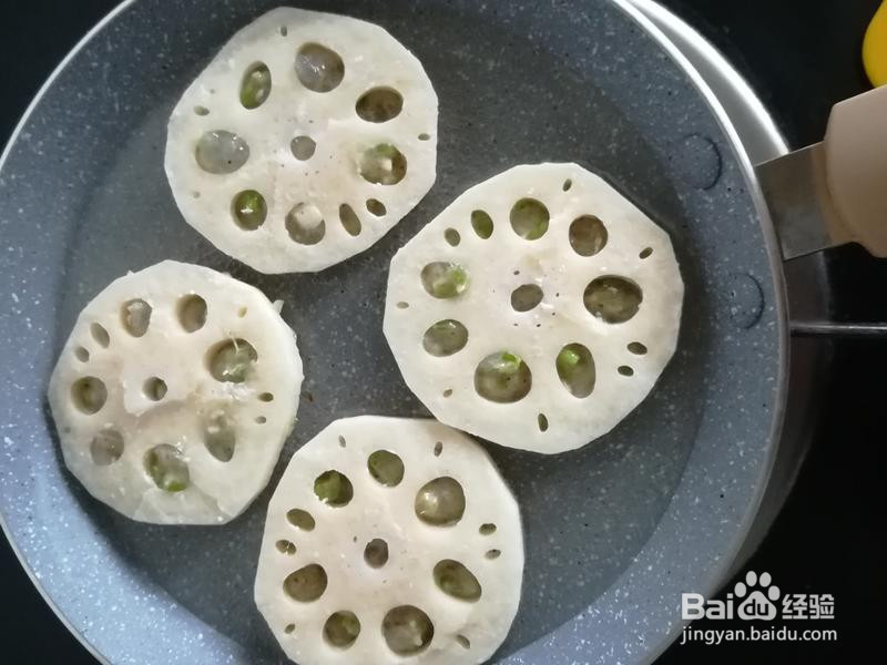 虾仁藕饼邂逅桃胶炖奶的做法