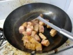 教你如何做土豆红烧肉