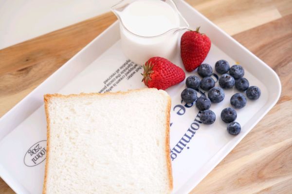 生椰拿铁烤吐司