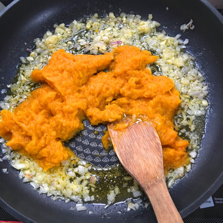 好吃的秘制南瓜批萨酱的做法,你还不动心吗?