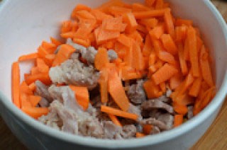 胡萝卜羊肉粥的制作教程