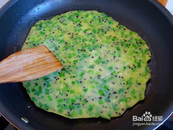 韭菜芝麻饼的做法