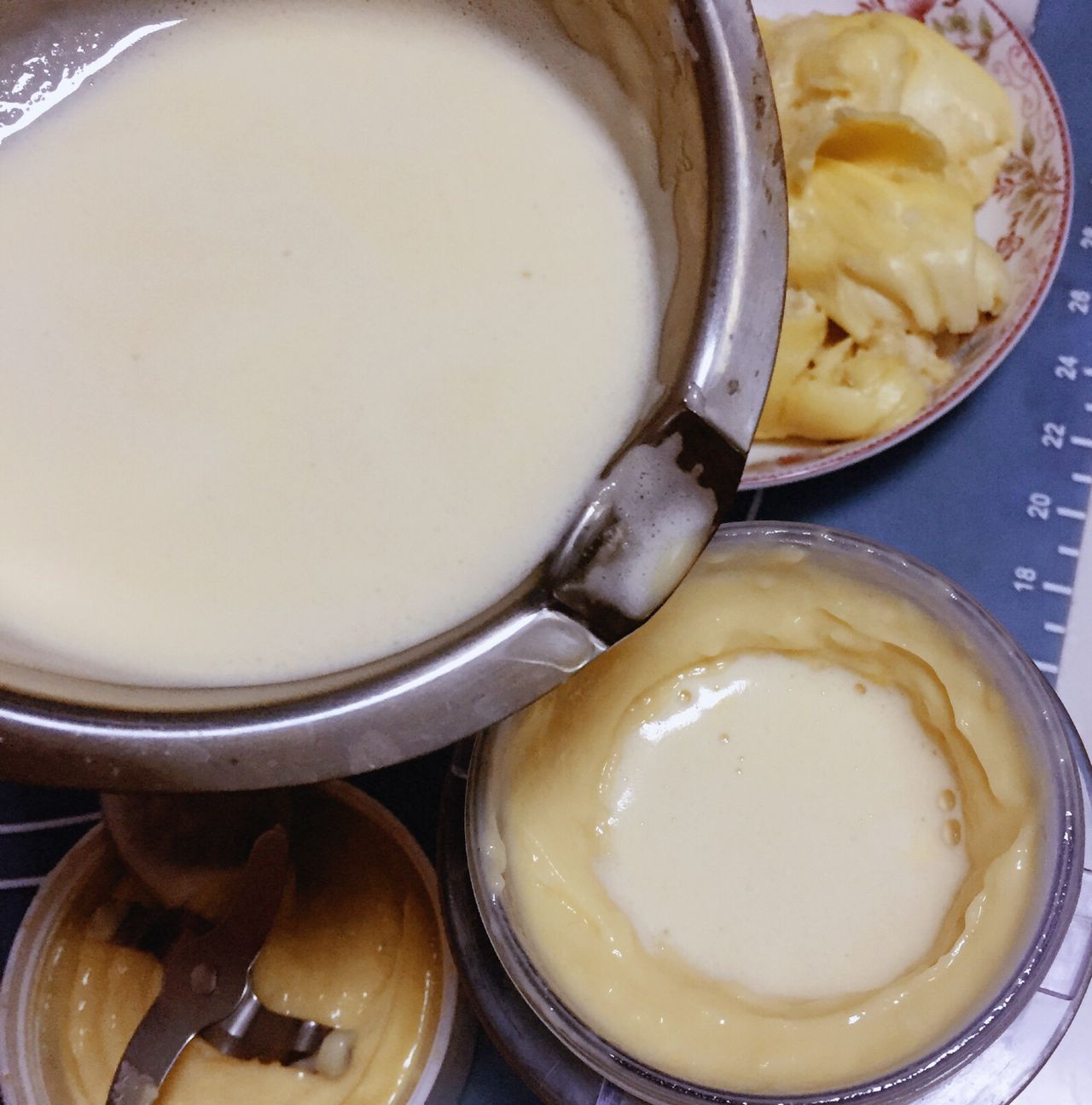 夏季必备的榴莲冰淇淋的做法，快来学一下吧！