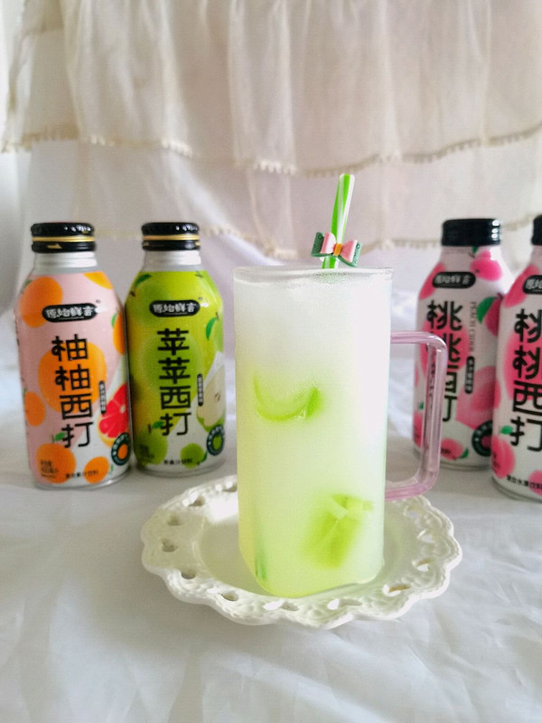 苹果果冻酸奶气泡水