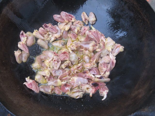 今日小炒，尖椒炒鸡心，味道棒棒哒