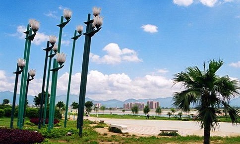 清远大东山和江滨公园旅游经验