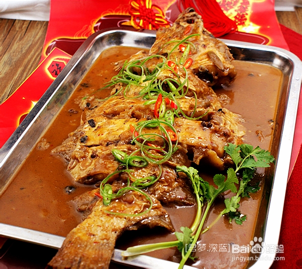 红红火火年年有鱼新年第一餐[蒜蓉辣酱烧偏口鱼]